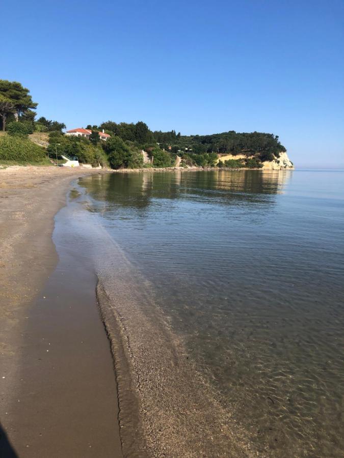 Villa Panorama Astrakeri Beach Exterior foto