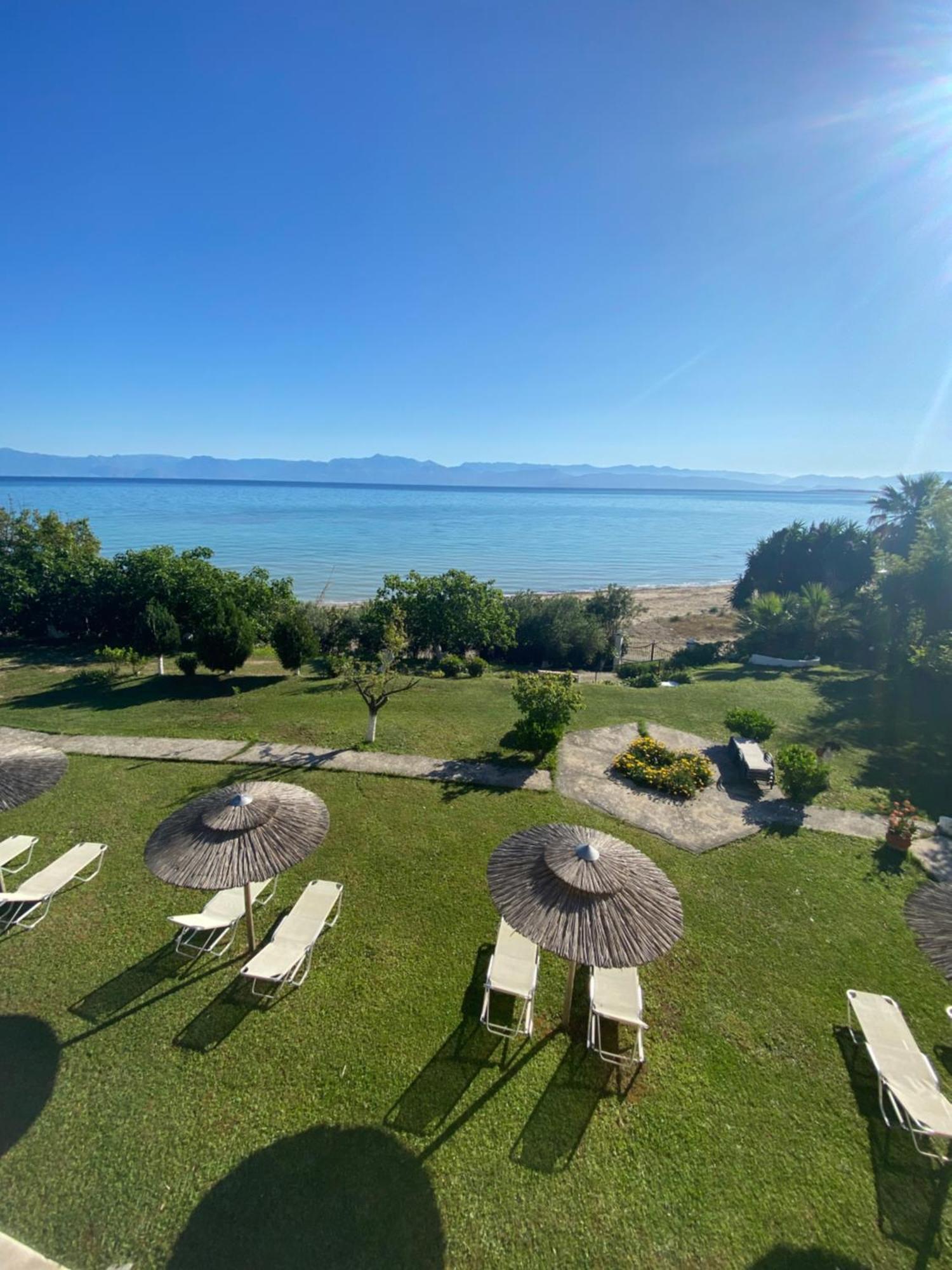 Villa Panorama Astrakeri Beach Exterior foto
